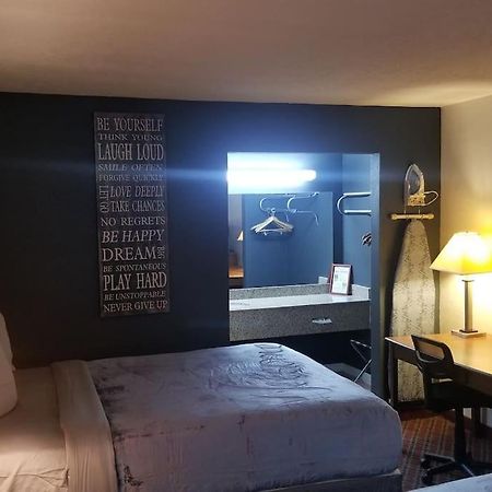Hotel 2 Queen Beds Hotel Room 237 Booking Stillwater Extérieur photo