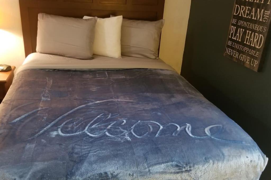 Hotel 2 Queen Beds Hotel Room 237 Booking Stillwater Extérieur photo